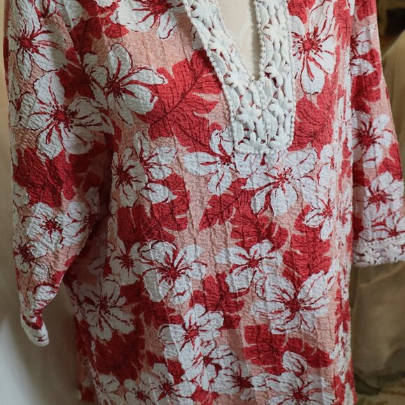 Cathy Daniels Women's Tunic Top Coral/White Floral 3/4 Sleeves Textured NWOT - Picture 2 of 7